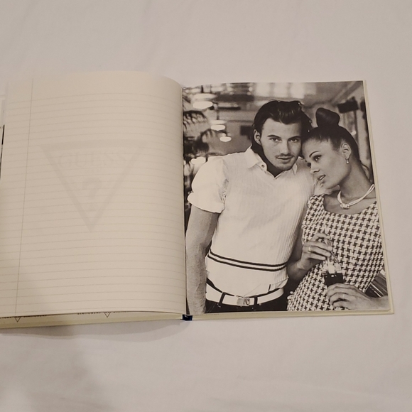 *RARE* Guess Composition book - Picture 6 of 7
